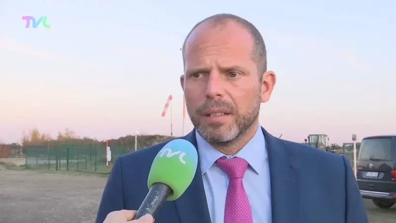 Hoofdafbeelding voor artikel Minister Francken ziet rol…