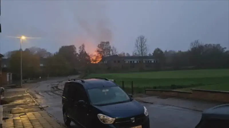 Hoofdafbeelding voor artikel Brand in voormalig legerhuis…