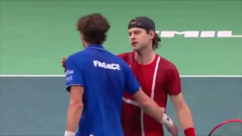 Hoofdafbeelding voor artikel Peltenaar Zizou Bergs en Red…