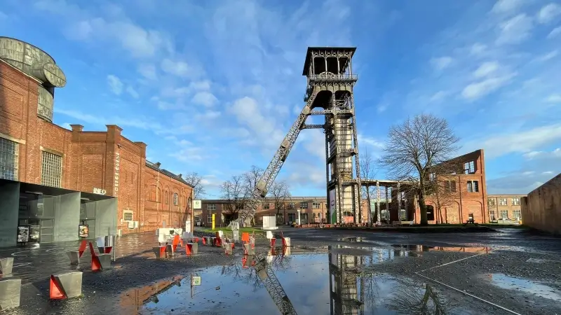 Hoofdafbeelding voor artikel Schachtbokken van C-Mine in…