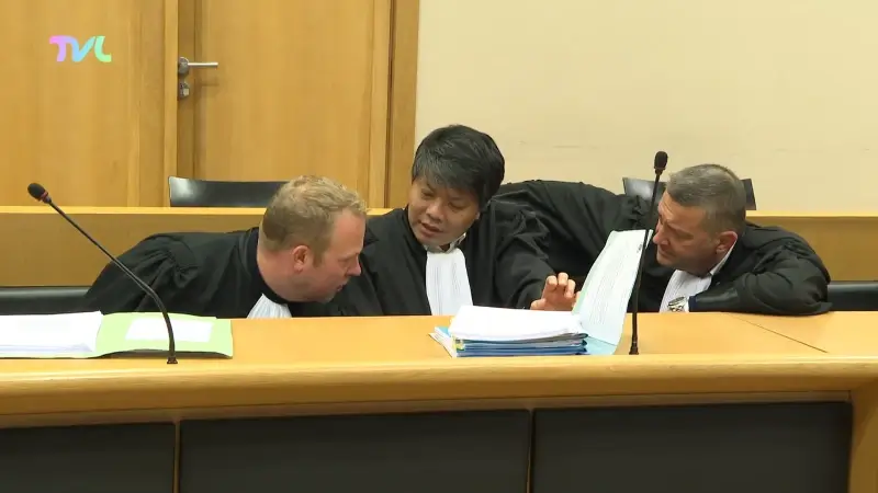 Hoofdafbeelding voor artikel Emotionele dag op het assisenproces…