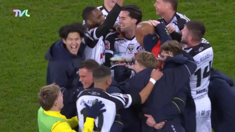 Hoofdafbeelding voor artikel STVV wil ook scalp van Club…