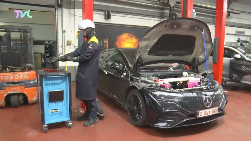 Hoofdafbeelding voor artikel Opmars elektrische wagens…