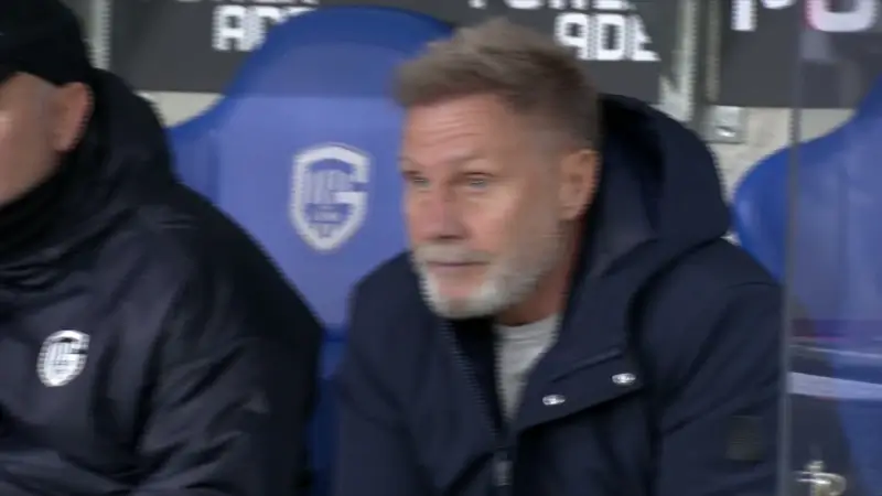 Hoofdafbeelding voor artikel Racing Genk ontslaat coach…