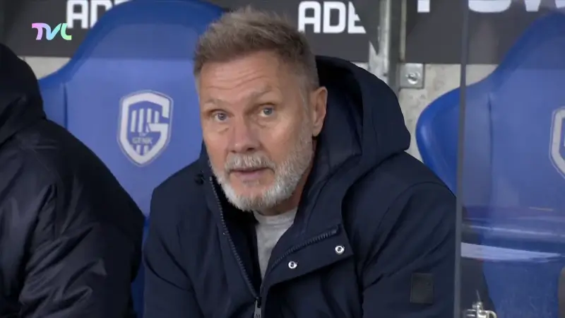 Hoofdafbeelding voor artikel Racing Genk ontslaat coach…