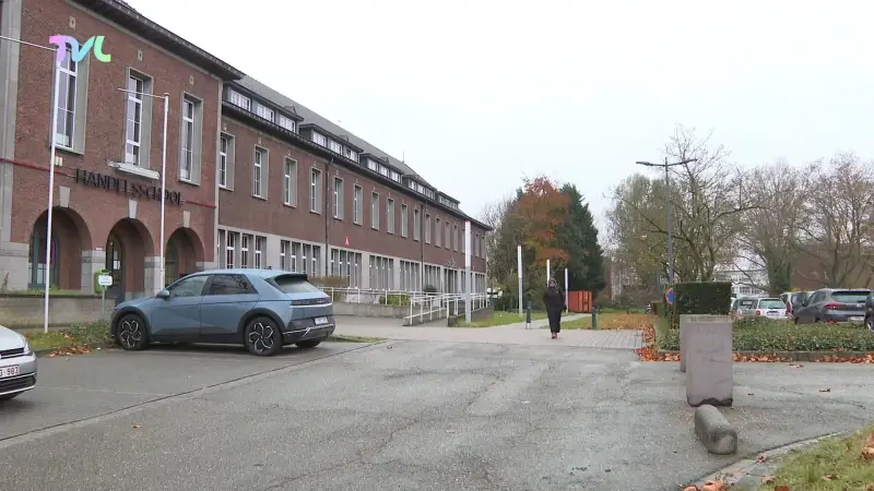 Hoofdafbeelding voor artikel Directeurs provinciale handelsschool…