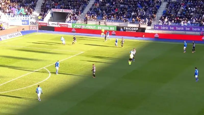 Hoofdafbeelding voor artikel Zuur verlies voor Hayen: Genk…