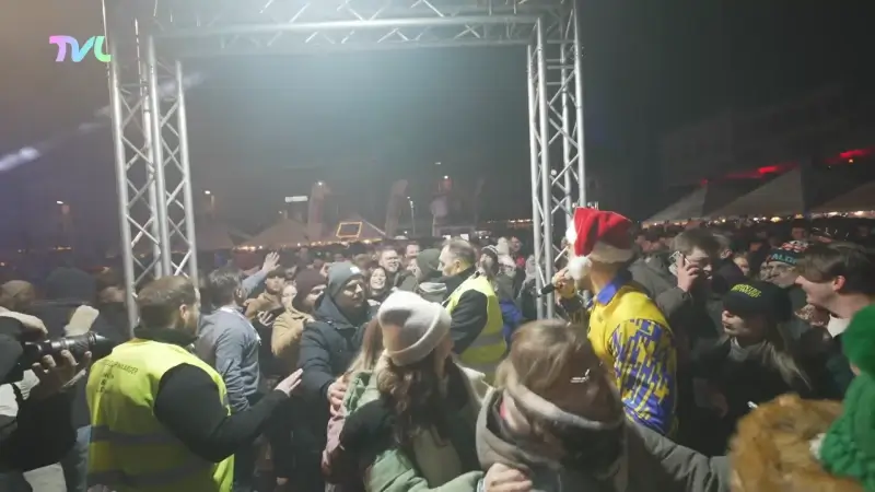 Hoofdafbeelding voor artikel Wereldrecord polonaise verbroken…