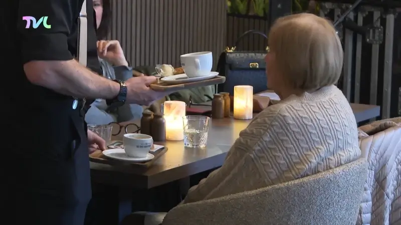 Hoofdafbeelding voor artikel Minder horecazaken open op…