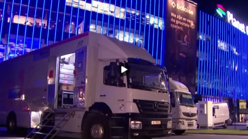 Hoofdafbeelding voor artikel DAZN moet voetbal toch blijven…