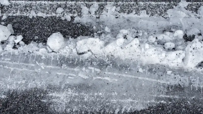 Hoofdafbeelding voor artikel Code geel voor gladheid in…