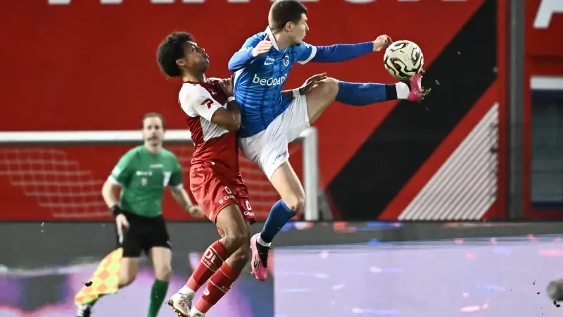 Hoofdafbeelding voor artikel Racing Genk verliest met 2-1…