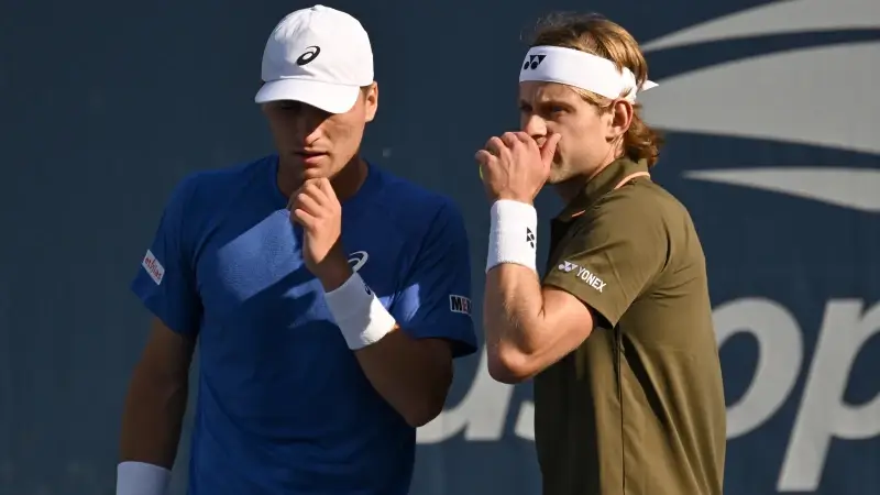 Hoofdafbeelding voor artikel Ook dubbelavontuur Bergs snel…