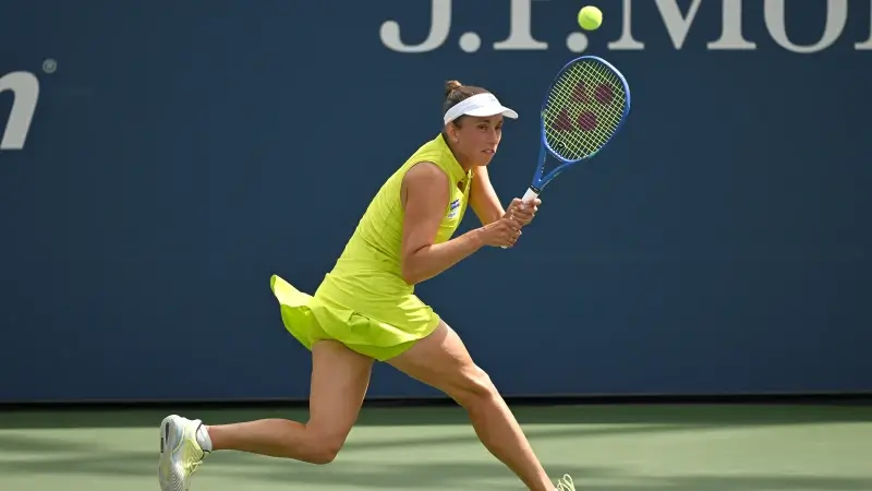 Hoofdafbeelding voor artikel Elise Mertens kan zich niet…