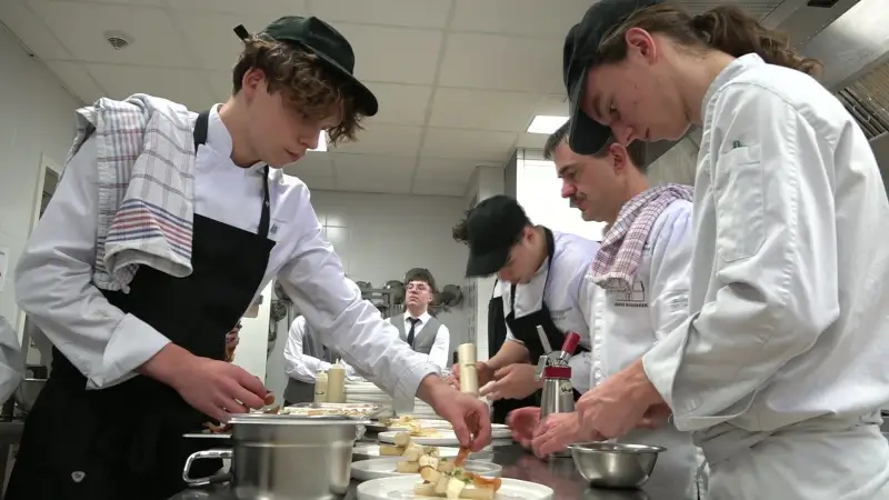 Hotelschool Herk-de-Stad viert twintigste verjaardag: "Blijven investeren in horecaonderwijs"