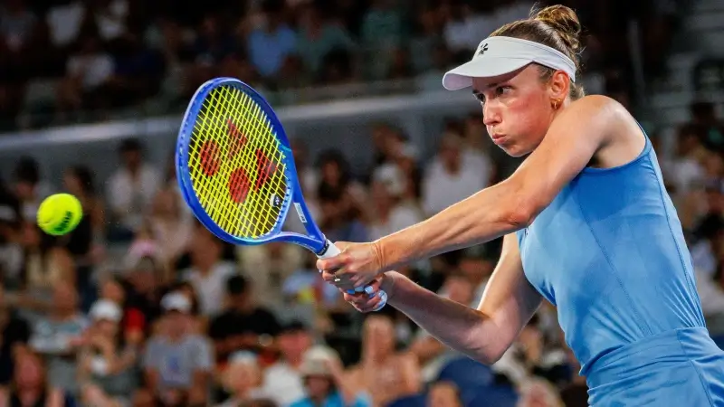 Hoofdafbeelding voor artikel Elise Mertens naar achtste…