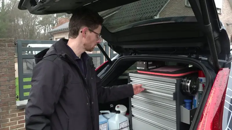 Hoofdafbeelding voor artikel Hechtel-Ekselse garage Rutten…