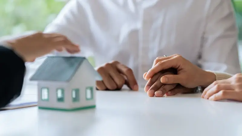 Hoofdafbeelding voor artikel Jongeren vinden starterswoning…