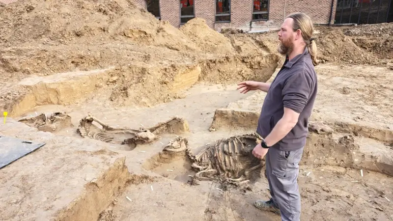 Hoofdafbeelding voor artikel Archeologen presenteren vondsten…