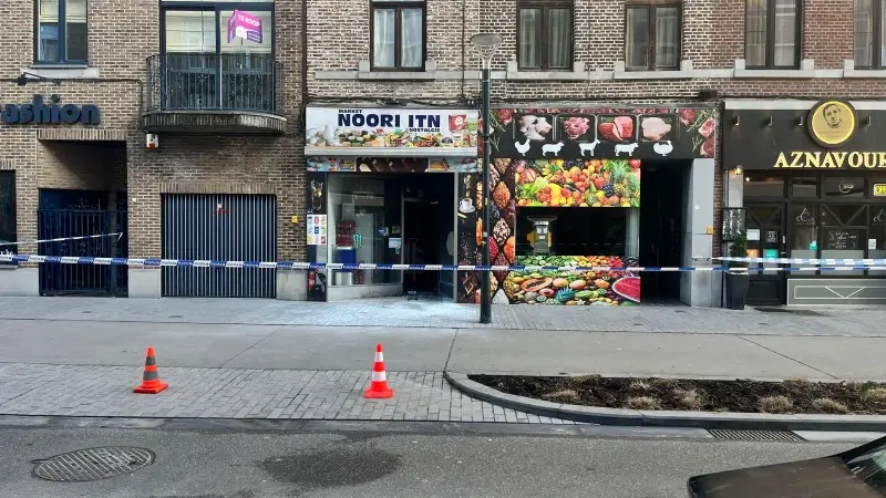 Hoofdafbeelding voor artikel Brandstichting bij winkel…