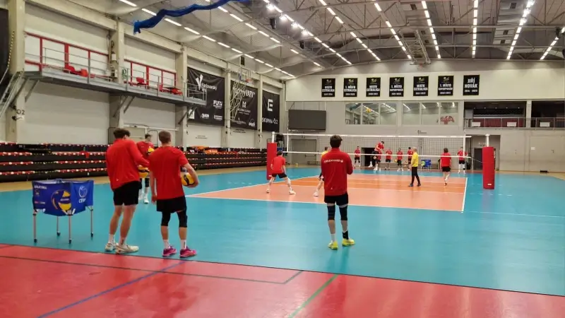 Hoofdafbeelding voor artikel Na lange busreis traint Greenyard…