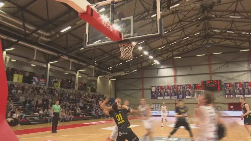 Hoofdafbeelding voor artikel Limburg United spoelt bekeruitschakeling…