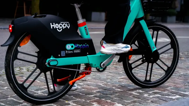 Hoofdafbeelding voor artikel Deelfietsen steeds populairder…