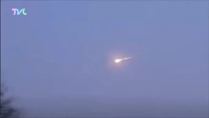 Hoofdafbeelding voor artikel Lichtflits & vuurbal aan de…