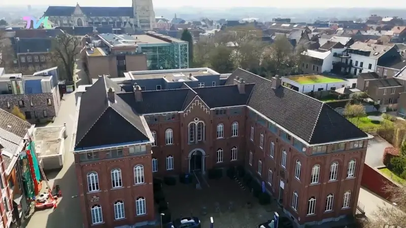 VASTGOEDTIP: Immoweb 02 - Penthouse, Tongeren