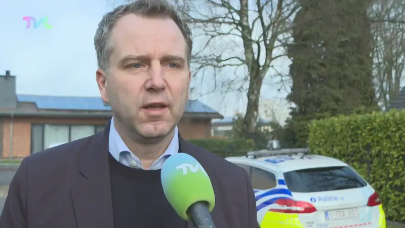 Hoofdafbeelding voor artikel Burgemeester Tom Seurs aangeslagen:…