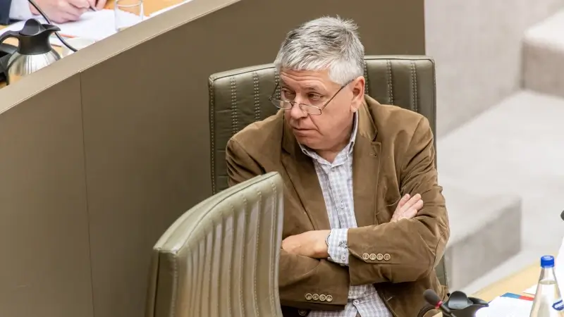 Hoofdafbeelding voor artikel Jo Vandeurzen aan de beterhand:…