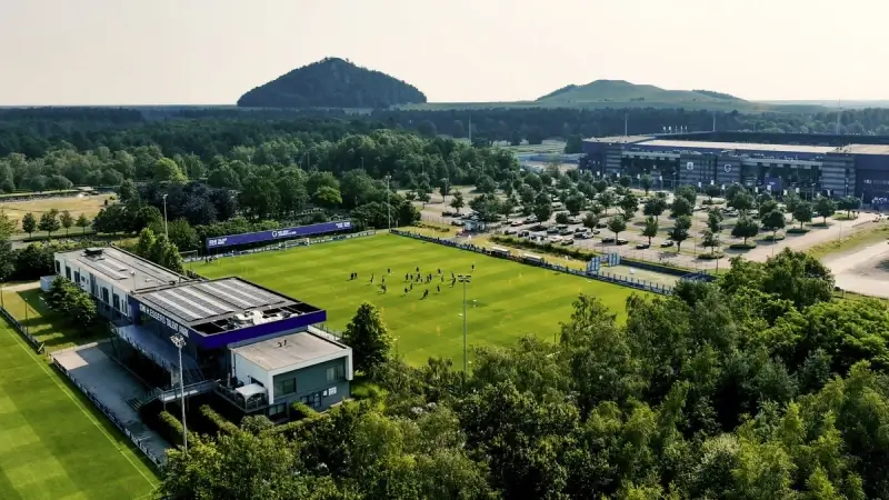 Hoofdafbeelding voor artikel Racing Genk en CEO Luc Hooybergs…