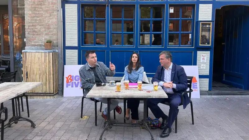 Hoofdafbeelding voor artikel Cd&v komt met kroegenplan…