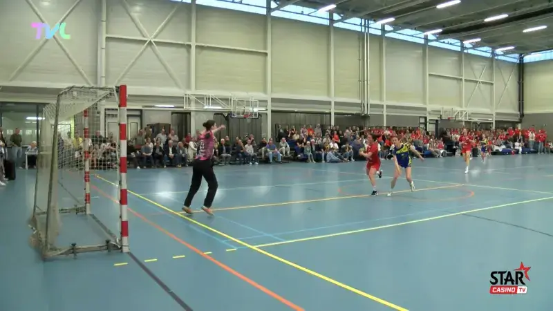 Hoofdafbeelding voor artikel Dames Sporting Pelt pakken…