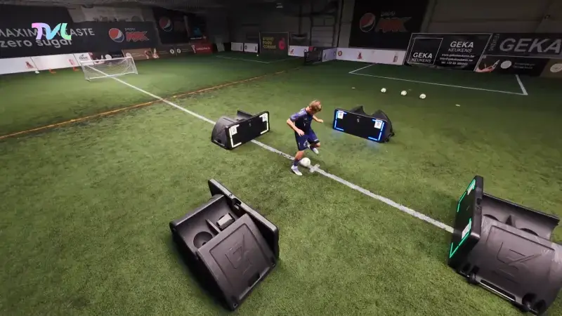 Hoofdafbeelding voor artikel Dribbelkoning Junior: Mac…