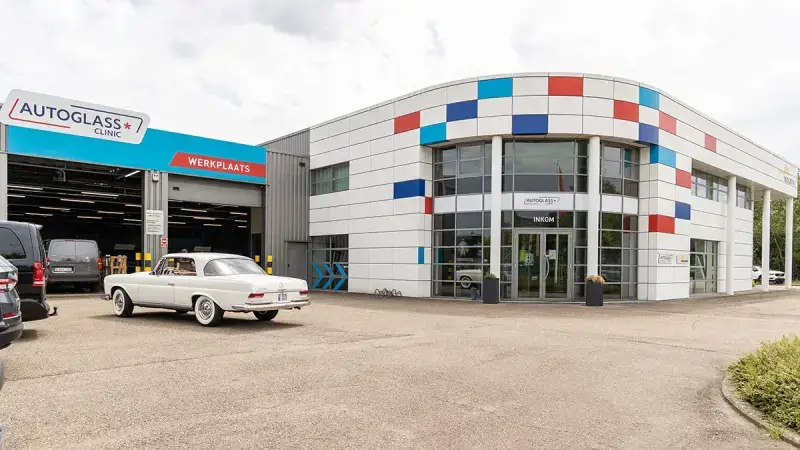 Hoofdafbeelding voor artikel Uitdager van Carglass groeit…