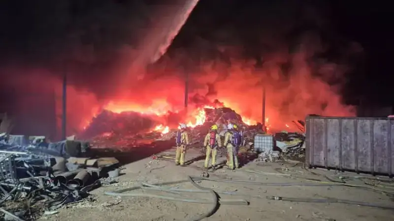 Hoofdafbeelding voor artikel Brand op Maatheide in Lommel:…