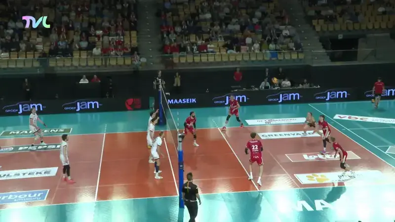 Hoofdafbeelding voor artikel Maaseik jaagt op eerste titel…