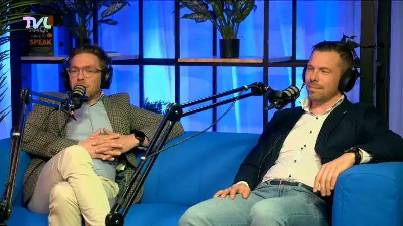 Hoofdafbeelding voor artikel Blind Date Bizz Podcast: Royal…