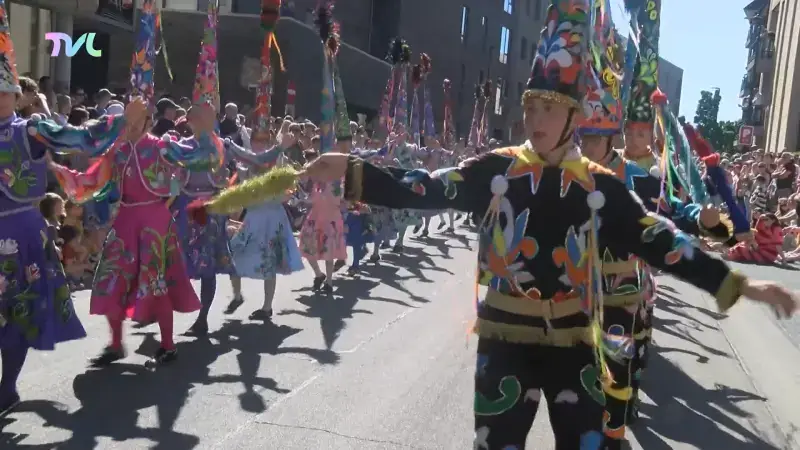Hoofdafbeelding voor artikel Recordeditie O-parade in Genk…