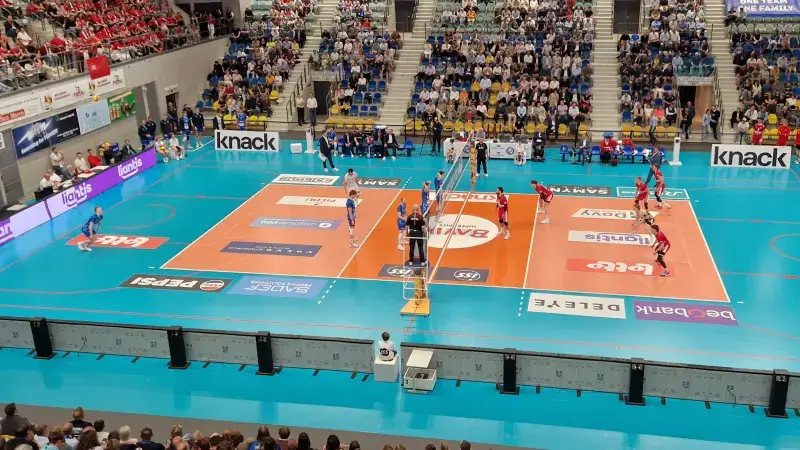 Hoofdafbeelding voor artikel Maaseik verliest in Roeselare…