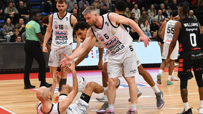 Hoofdafbeelding voor artikel Limburg United wint beslissende…