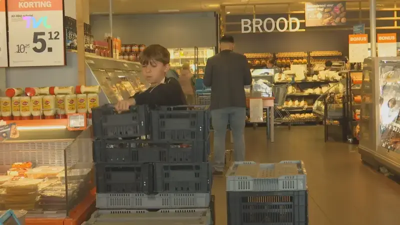 Hoofdafbeelding voor artikel Leerlingen ruilen klasbank…