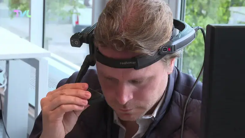 Hoofdafbeelding voor artikel Start-up laat bedrijven praten…