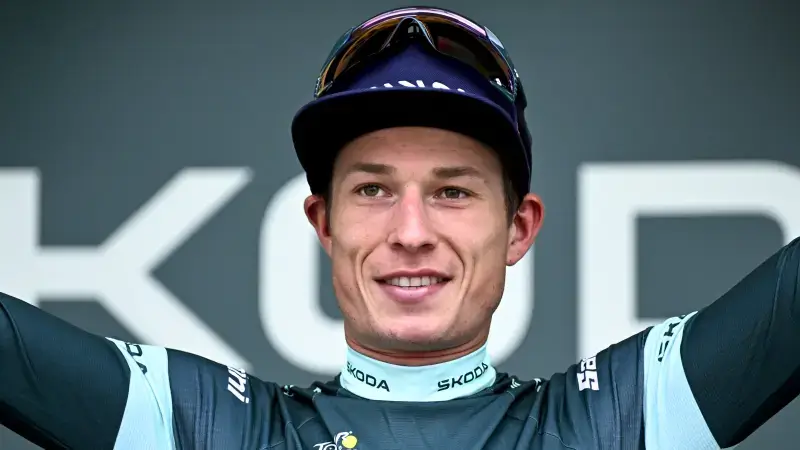Jasper Philipsen maakt programma bekend in aanloop naar Tour de France