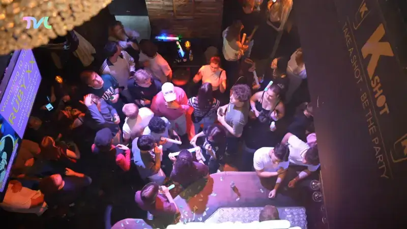 Hoofdafbeelding voor artikel Korte rave in Hasselt breekt…