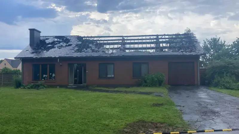 Hoofdafbeelding voor artikel Onweer zorgt voor schade in…
