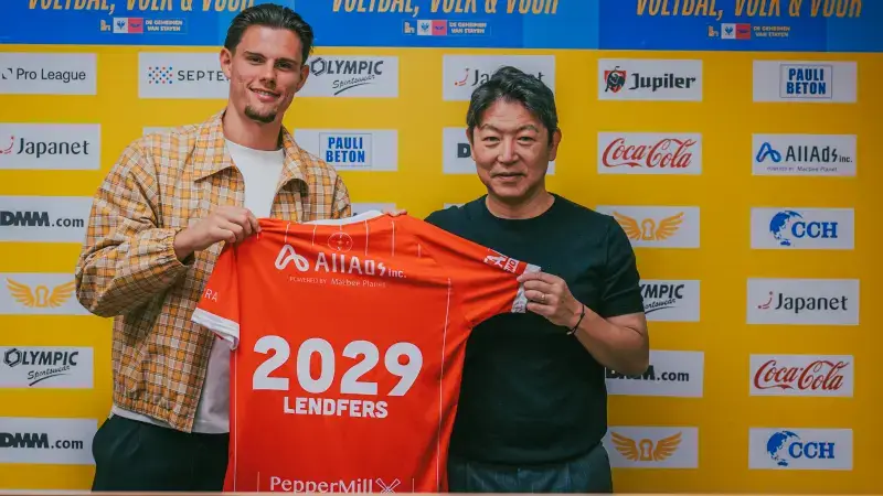Hoofdafbeelding voor artikel Doelman Matt Lendfers tekent…