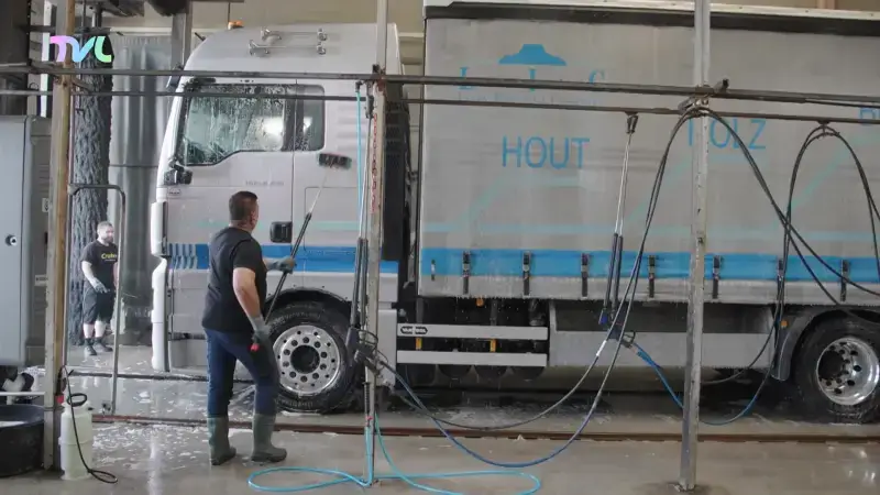 Hoofdafbeelding voor artikel Truckwash Bilzen