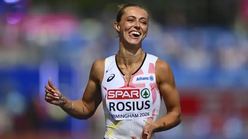 Hoofdafbeelding voor artikel Rani Rosius sprint naar halve…